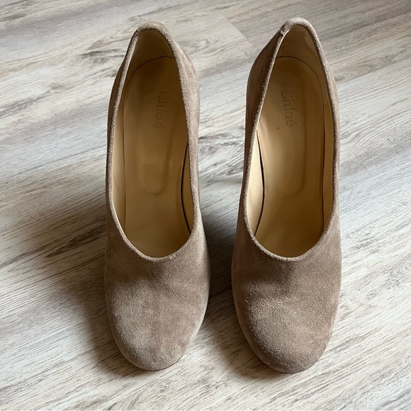 Chloe Suede Pumps - Picture 2 of 6